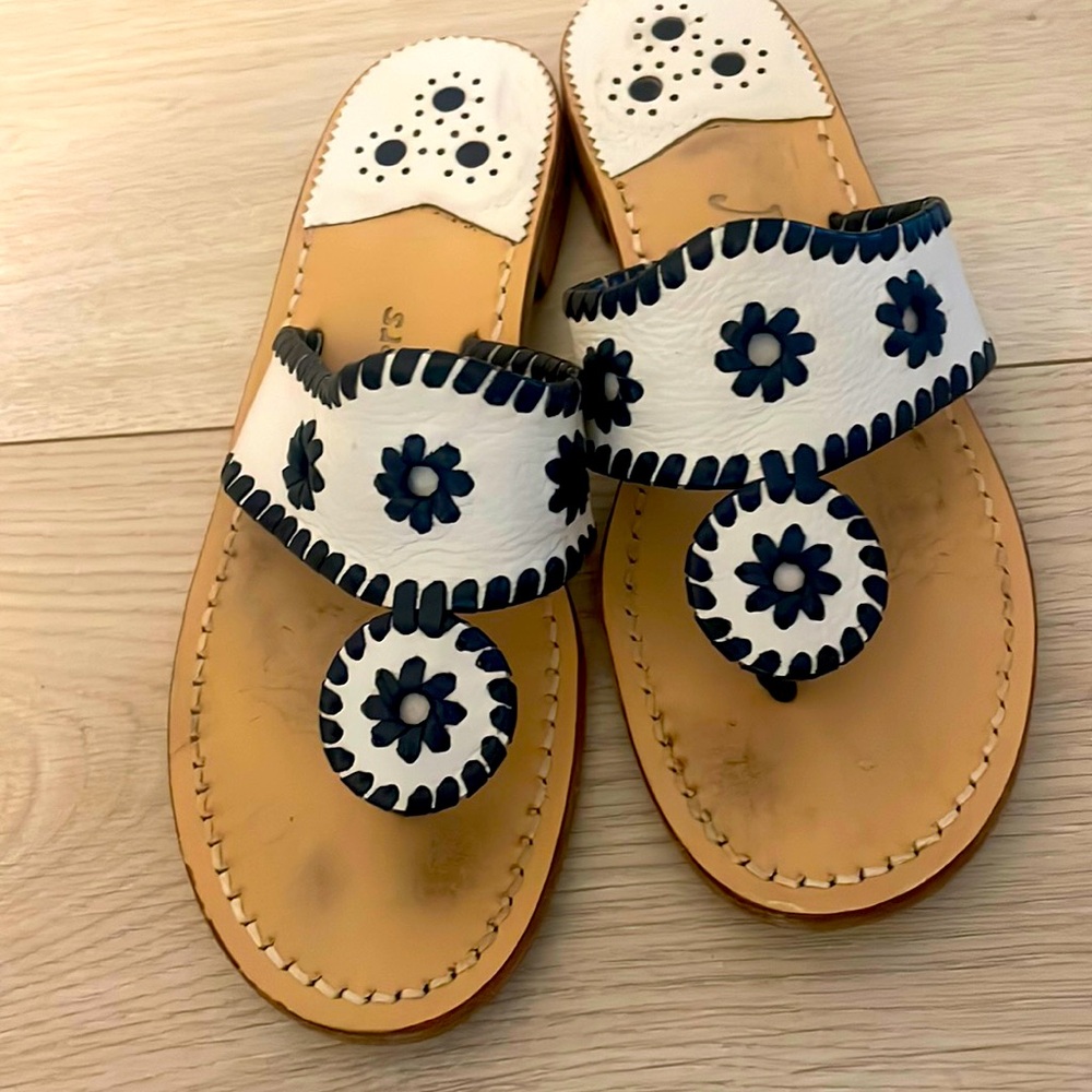Jack Rogers white & blue sandals Size 7